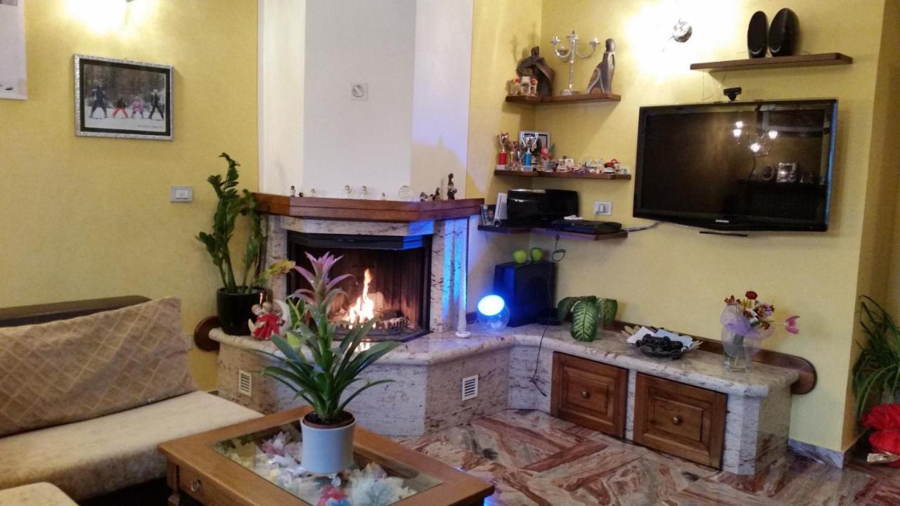 Luxury Apartment Pavullo Nel Frignano Buitenkant foto